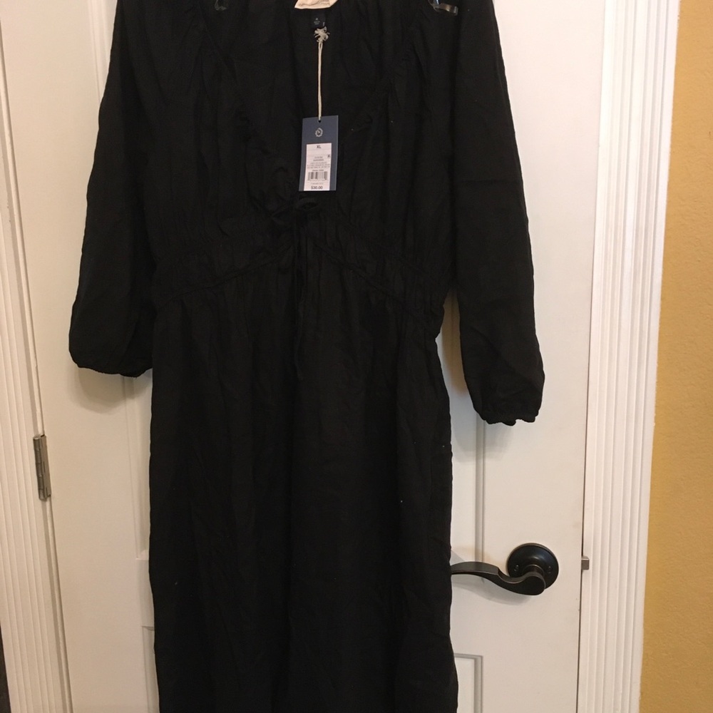 Elegant Black Women's Dress, new with tags XL